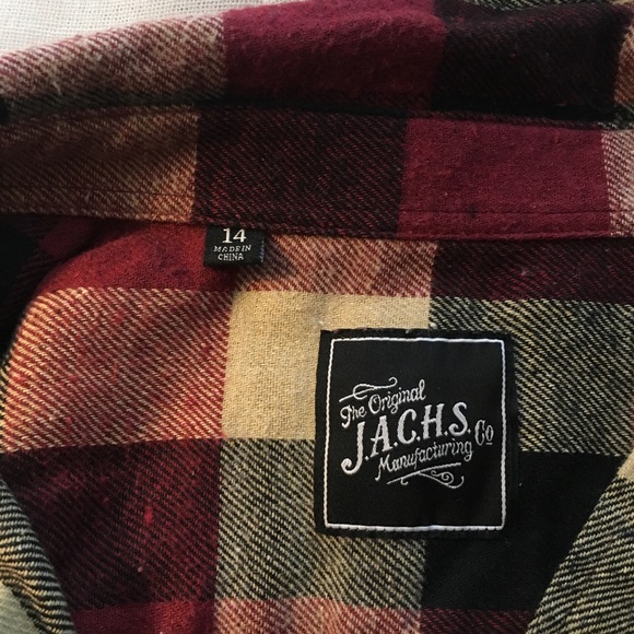 Buttondown Flannel Shirt - Picture 3 of 3